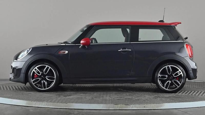 Used Mini John Cooper Works Chili 231 HP (169 kW) 2018 Grey Hatchback