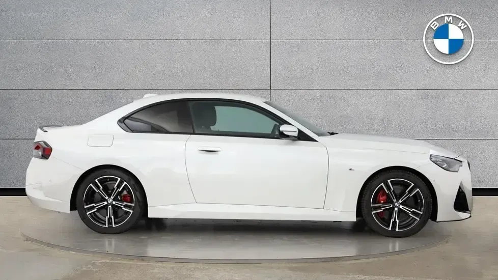 New BMW 230 M Sport 242 HP (177 kW) 2025 White Coupe