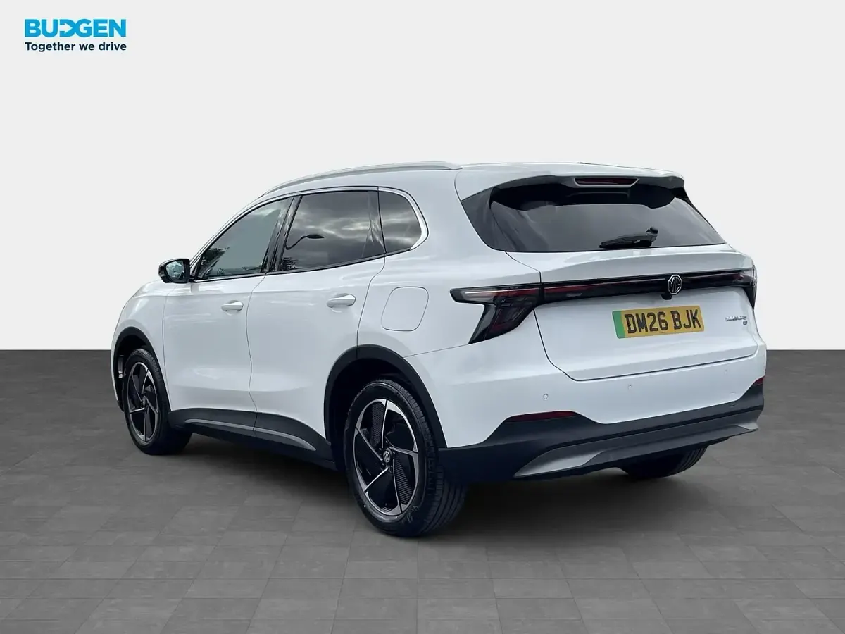 New MG MG5 EV Trophy 169 kW (231 HP) 2026 Estate