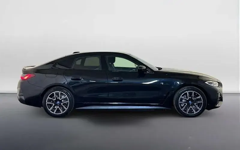 Used BMW i4 M Sport 250 kW (340 HP) 2022 Black Sedan