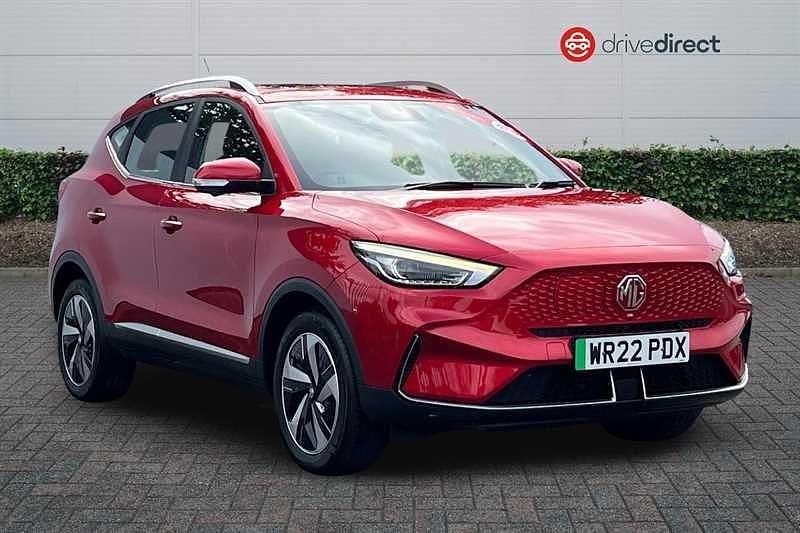Tri coat dynamic red Used 2022 MG ZS Trophy Sedan | £15,495 (Fair price) - Image 1/4