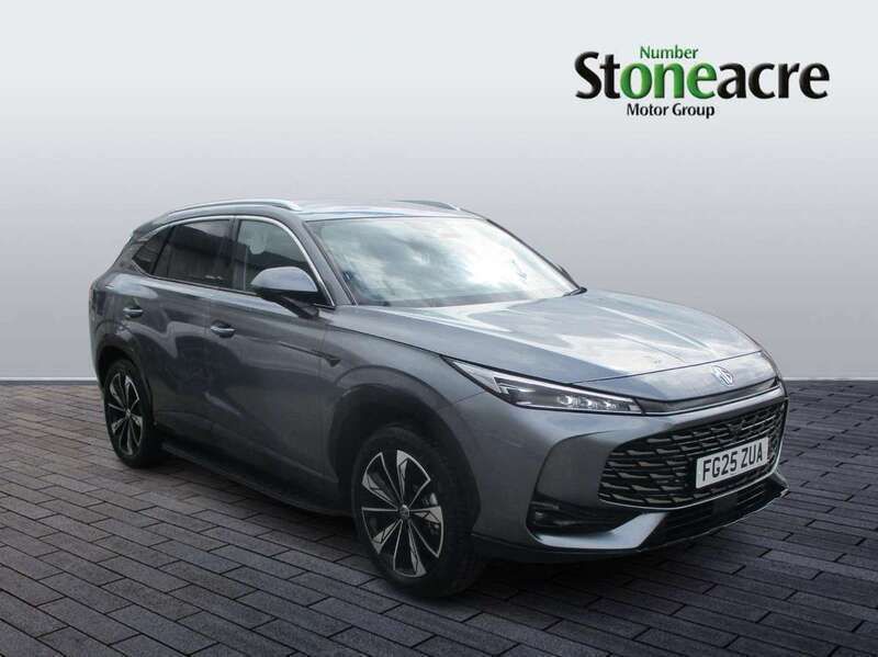 Grey New 2025 MG HS SE SUV | £27,995 (Super price) - Image 1/4