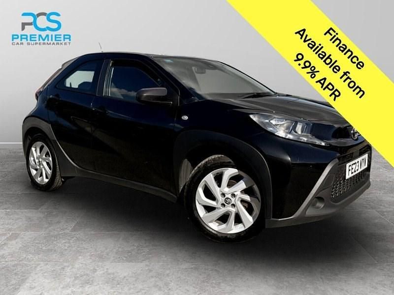 Black Used 2023 Toyota Aygo X PURE SUV | £7,995 - Image 1/3