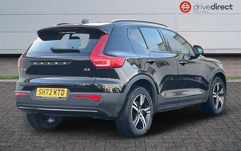 Used Volvo XC40 Plus 163 HP (119 kW) 2025 SUV