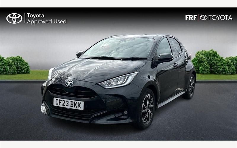 Used Toyota Yaris Hybrid Design 116 HP (85 kW) 2026 Hatchback