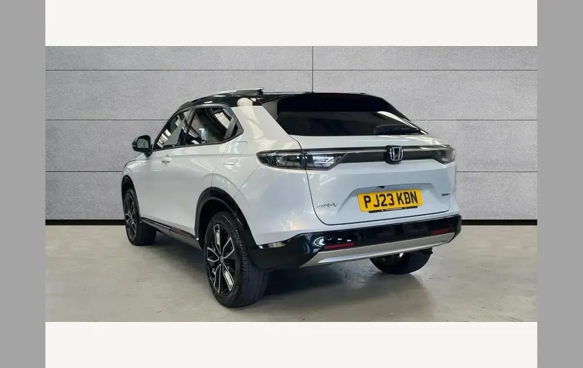Used Honda HR-V Advance 131 HP (96 kW) 2023 White SUV