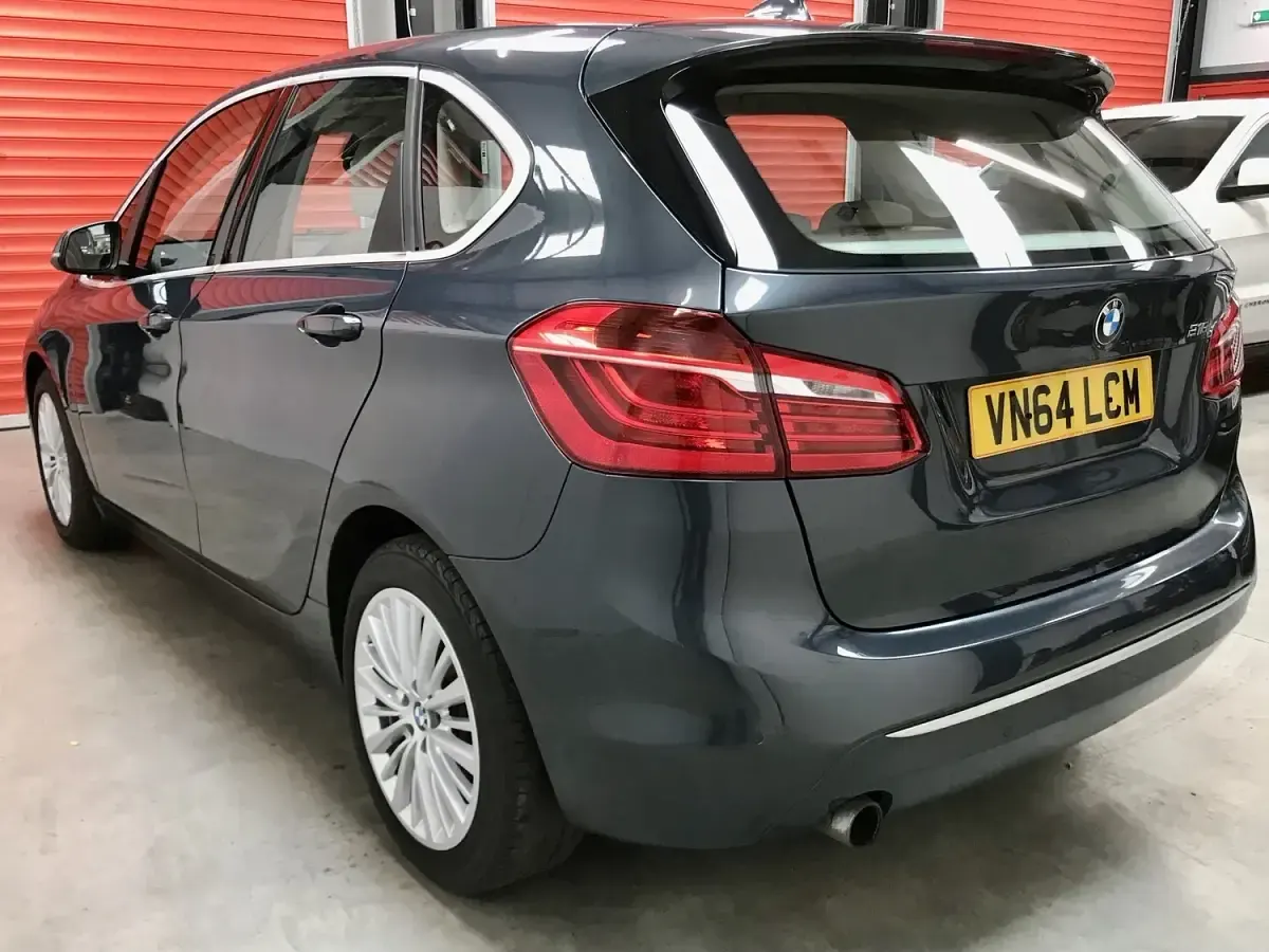 Used BMW 218 Luxury Line 136 HP (100 kW) 2014 Grey Hatchback