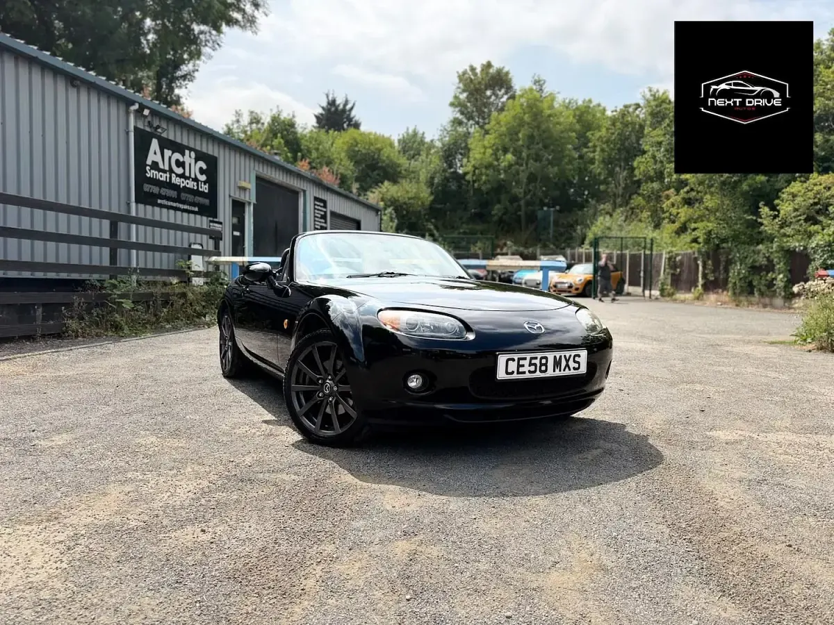 Used Mazda MX5 Inclusive 160 HP (117 kW) 2008 Black Cabriolet