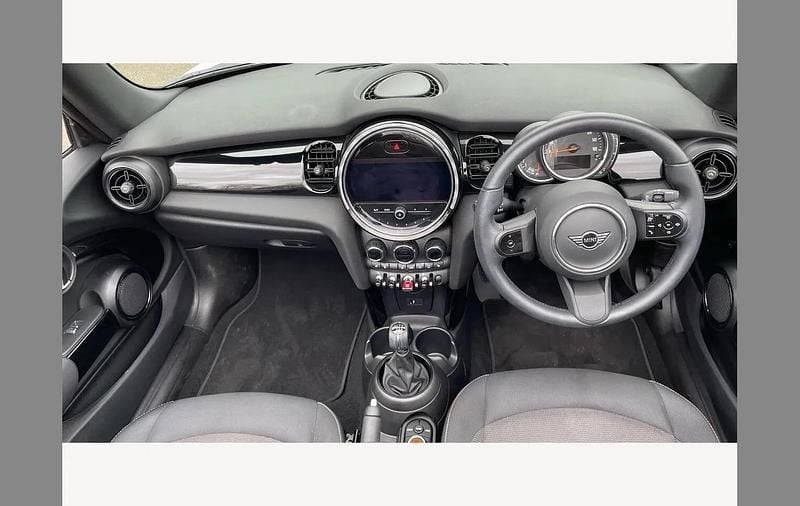 Used Mini Cooper Cabriolet Classic 136 HP (100 kW) 2021 White Cabriolet