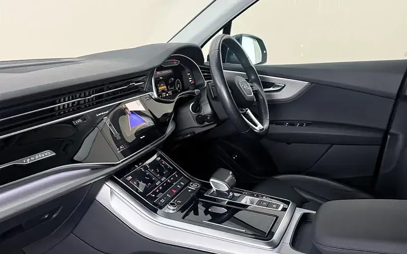 Used Audi Q7 Sport 381 HP (280 kW) 2021 Blue SUV