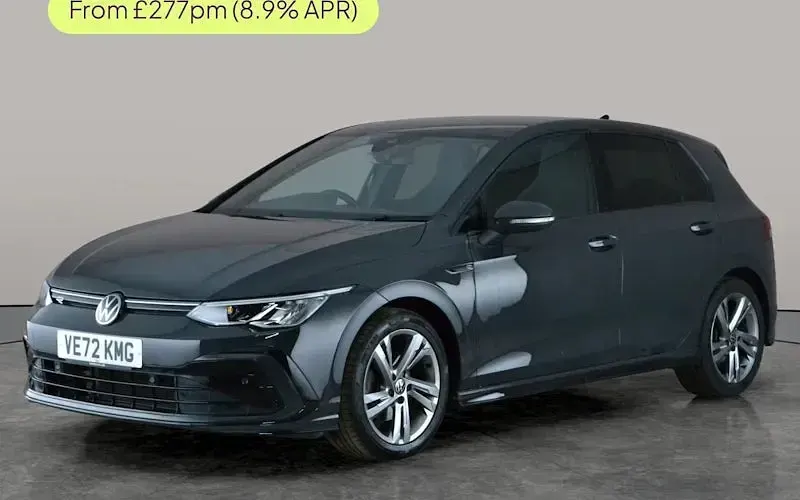 Second-hand VW Golf VIII R-line 150 CP (110 kW) 2024 Hatchback