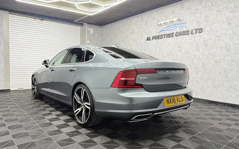Used Volvo S90 R-Design Pro 190 HP (139 kW) 2019 Sedan