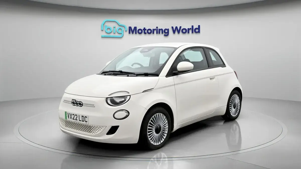 Used Fiat 500e Icon 86 kW (118 HP) 2022 White Hatchback