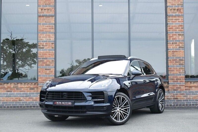 Blue Used 2020 Porsche Macan SUV | £42,999 (A bit pricey) - Image 1/1