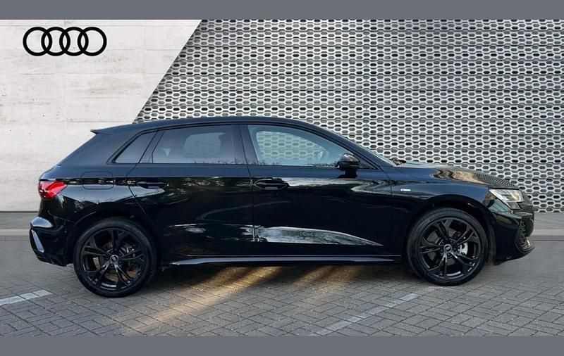 Used Audi A3 e-tron Black Edition 200 HP (147 kW) 2025 Black Hatchback