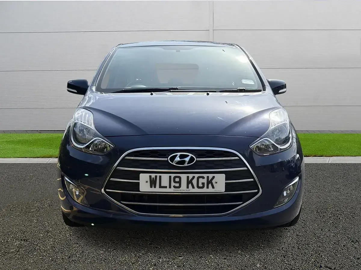 Usado Hyundai i20 SE 2019 Azul Utilitario