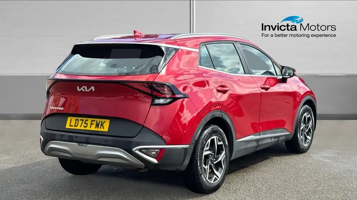 Used Kia Sportage 157 HP (115 kW) 2025 Magma red premium SUV