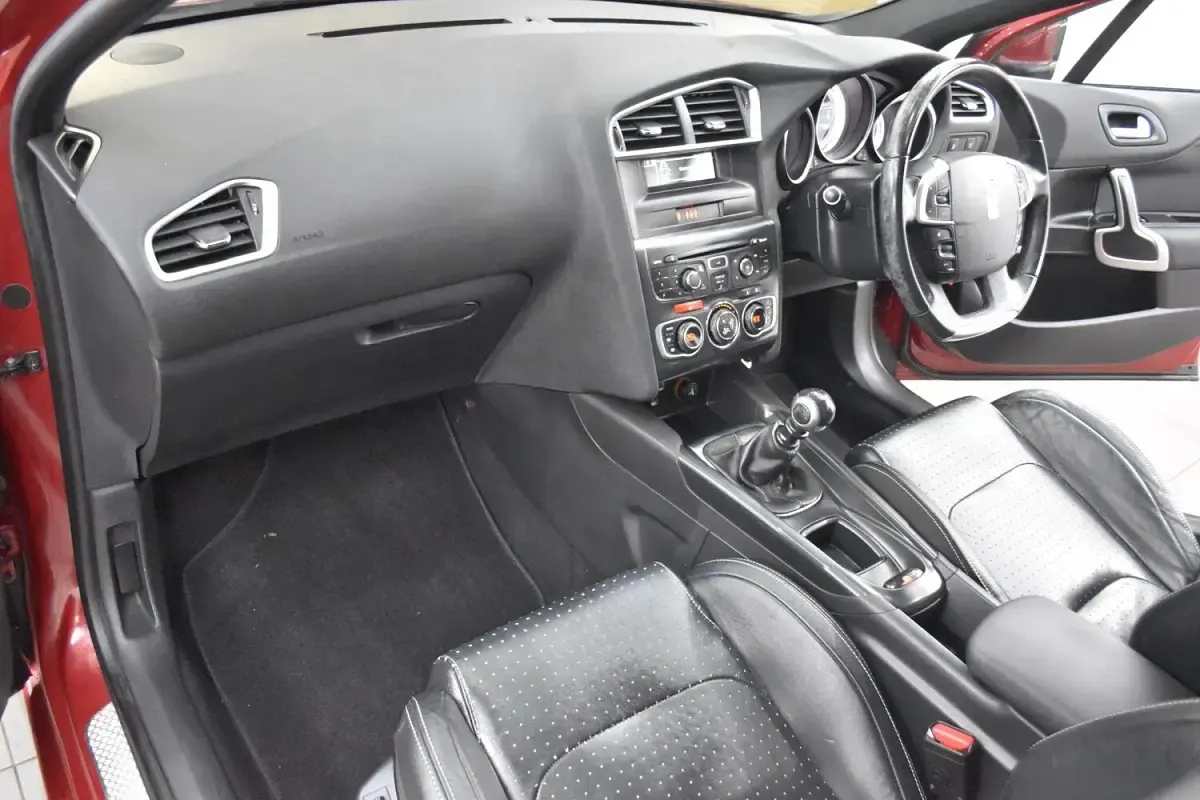 Used Citroën DS4 160 HP (117 kW) 2014 Red Hatchback