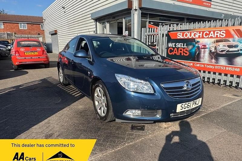 Blue Used 2011 Vauxhall Insignia SRi Hatchback | £1,295 - Image 1/1