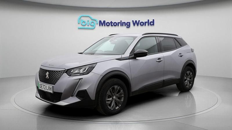 Used Peugeot e-2008 Active+ 98 kW (134 HP) 2022 Grey SUV
