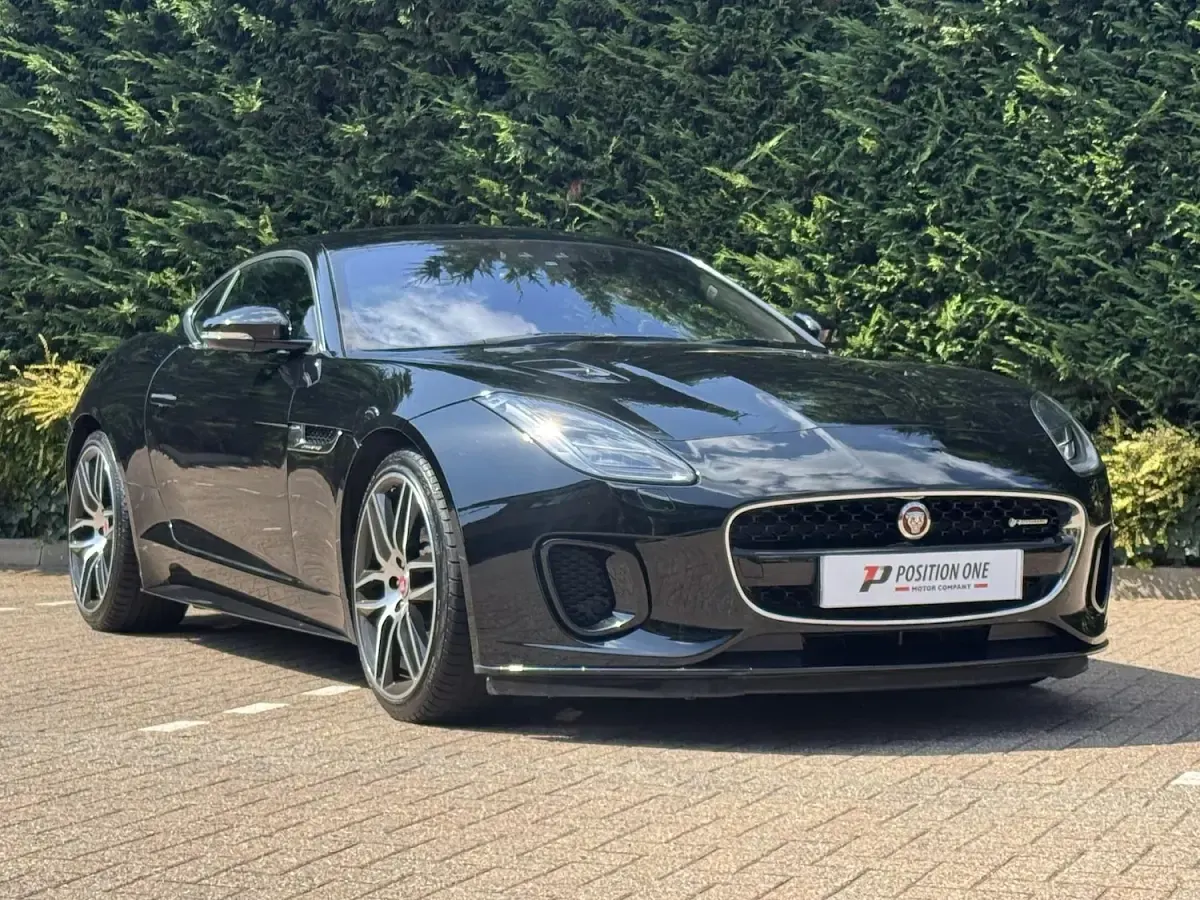 Used Jaguar F-Type R-Dynamic 380 HP (279 kW) 2017 Black Coupe