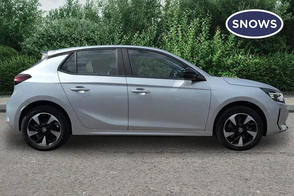 Used Vauxhall Corsa-e Design Edition 50 kW (68 HP) 2024 Hatchback