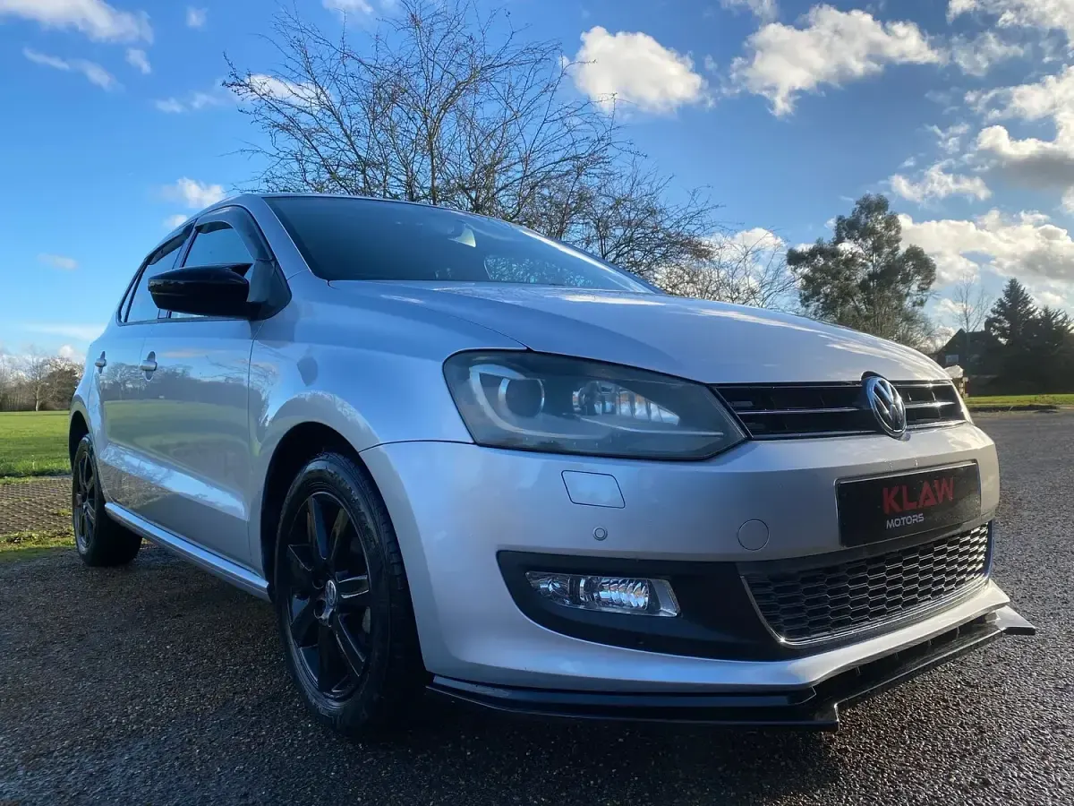 Used VW Polo SEL 2012 Silver Hatchback