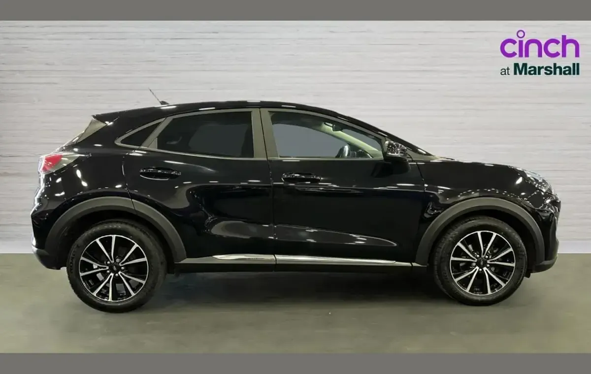 Usado Ford Puma Titanium 125 HP (91 kW) 2024 Preto SUV