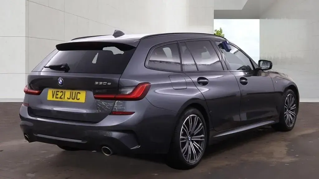 Used BMW 330 M Sport 292 HP (214 kW) 2021 Grey Estate