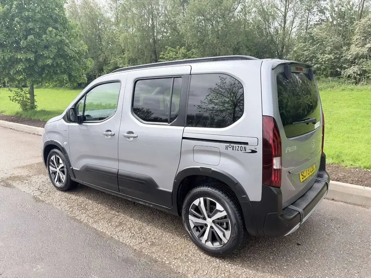 Used Peugeot Rifter Allure 2024 Grey MPV