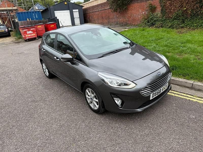 Grey Used 2018 Ford Fiesta Zetec Hatchback | £6,995 (Good price) - Image 1/4