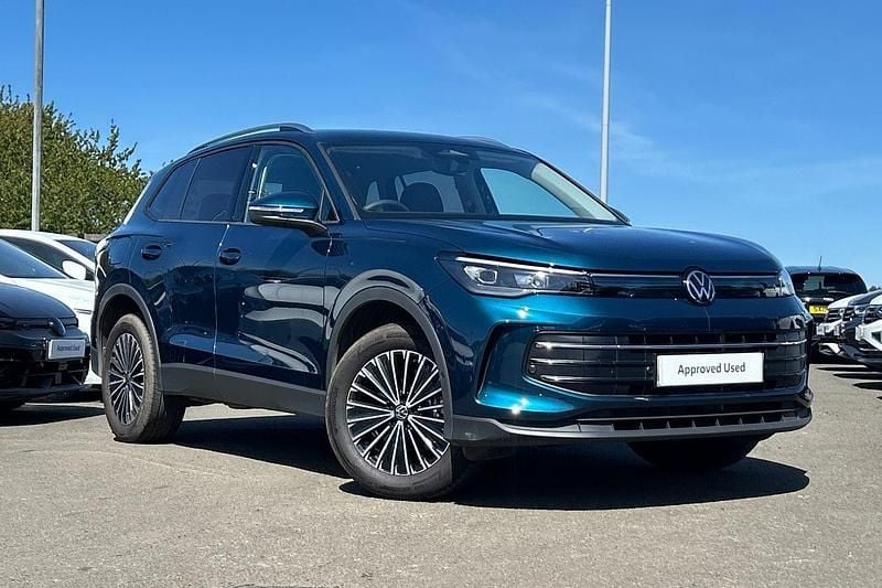 Blue Used 2025 VW Tiguan Match SUV | £34,995 - Image 1/4