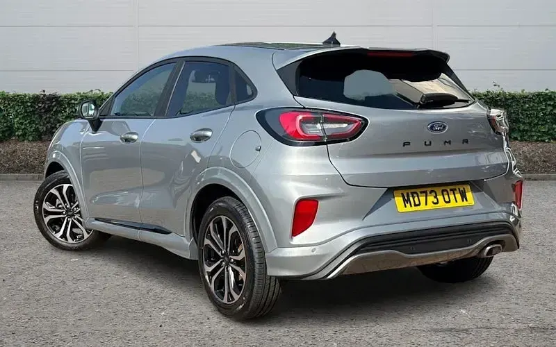 Used Ford Puma ST-Line 125 HP (91 kW) 2023 Silver SUV