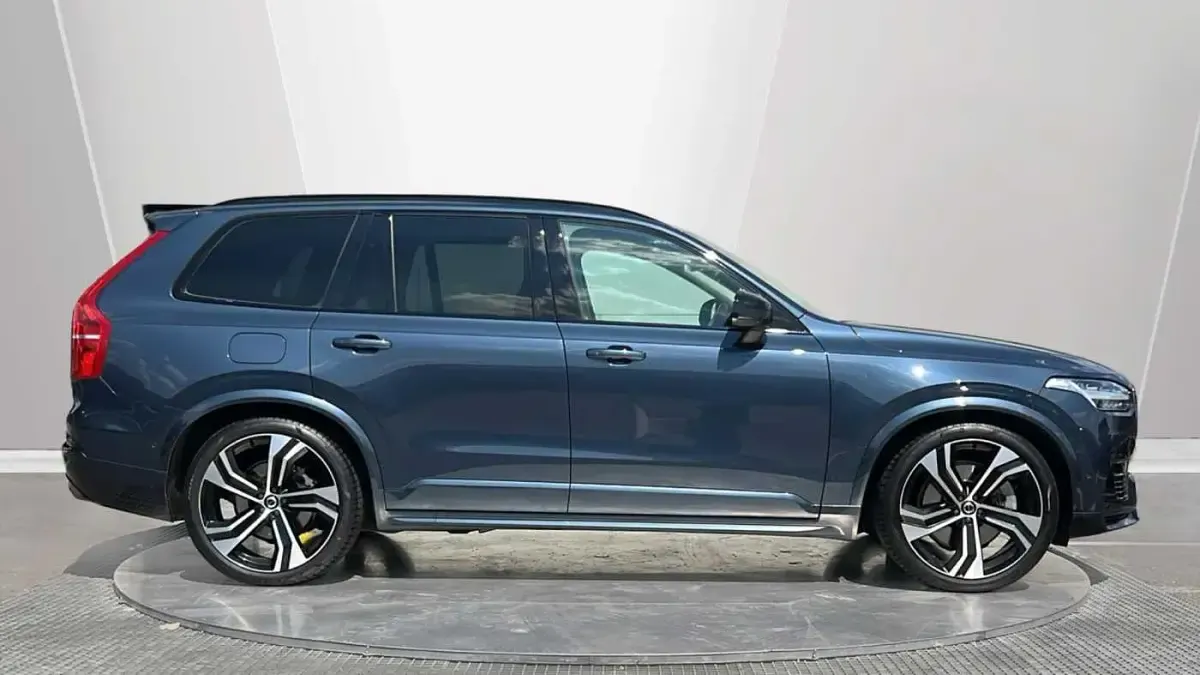 Used Volvo XC90 Ultimate 306 HP (225 kW) 2023 SUV