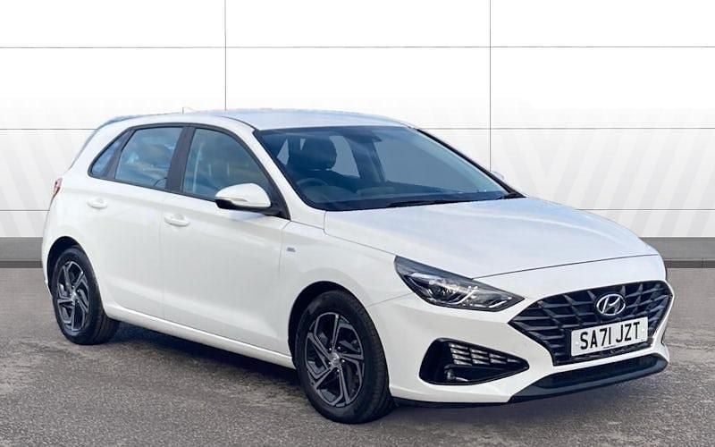 Used 2023 Hyundai i30 SE Hatchback | £14,149 (Good price) - Image 1/4