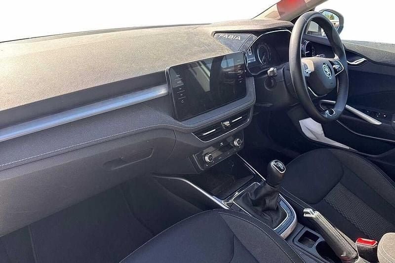 Used Skoda 110 R SE L 81 HP (59 kW) 2023 Moon white metallic Hatchback