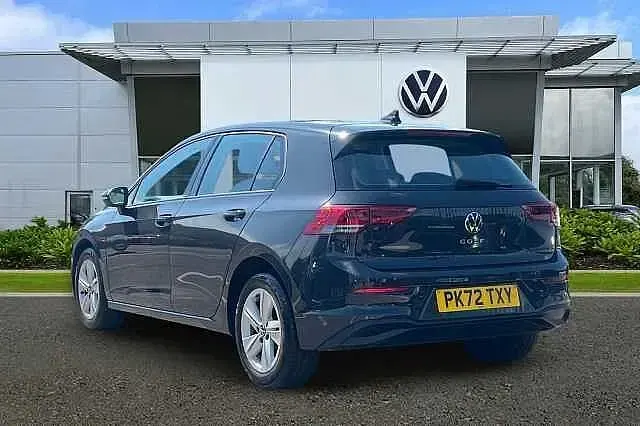 Used VW Golf VIII Life 130 HP (95 kW) 2023 Grey Hatchback