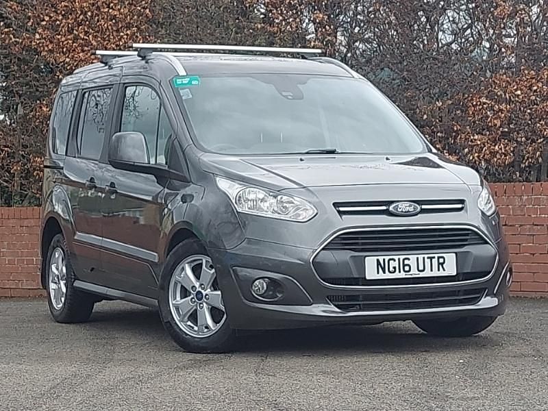 Used Ford Tourneo Titanium 120 HP (88 kW) 2016 Grey Estate