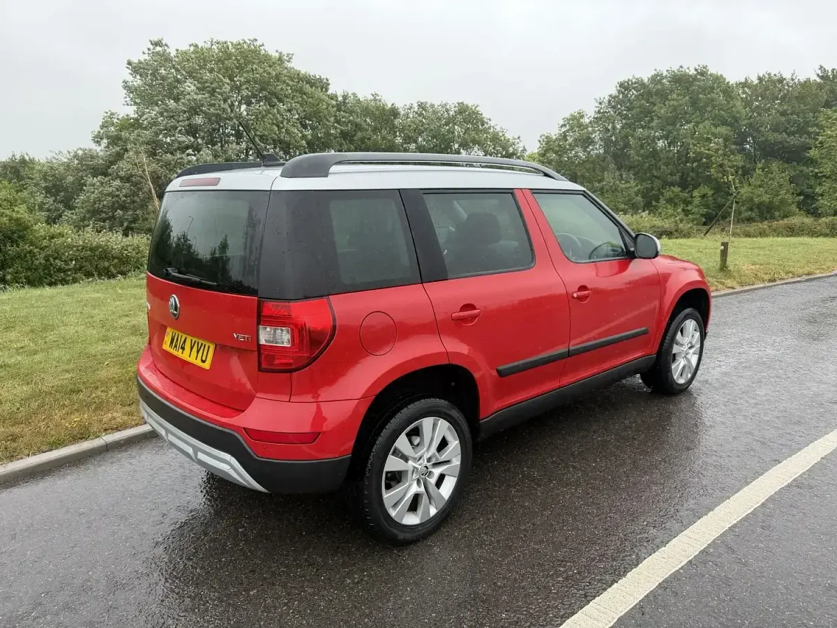 Used Skoda Yeti Elegance 2014 Red SUV