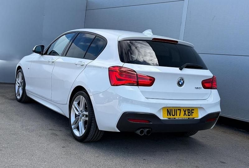 Used BMW 120 M Sport 181 HP (133 kW) 2017 White Hatchback