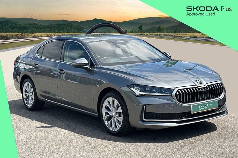 Graphite grey metallic Used 2024 Skoda Superb SE L Hatchback | £31,495 - Image 1/4
