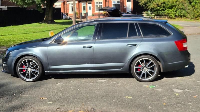 Used Skoda Octavia vRS 150 HP (110 kW) 2017 Grey Estate