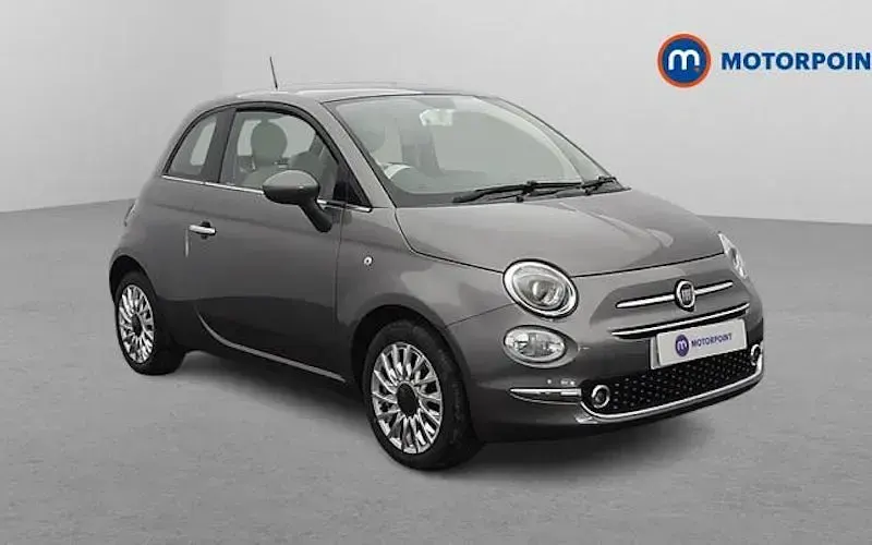Used Fiat 500 Lounge 69 HP (50 kW) 2018 Hatchback