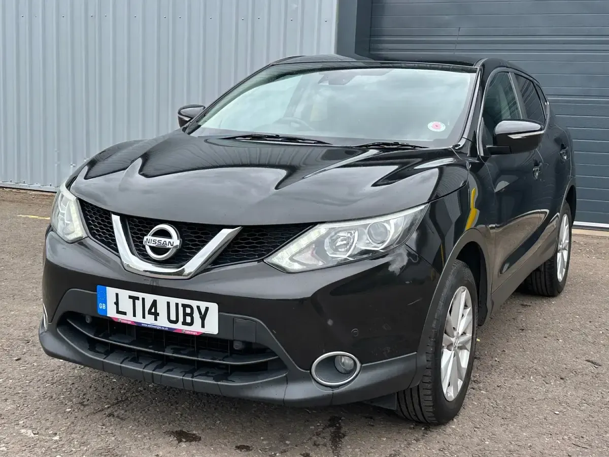Used Nissan Qashqai Acenta Premium 2014 Black SUV