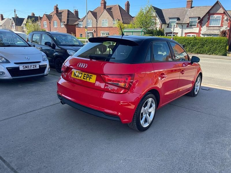 Begagnad Audi A1 Sport 2017 Röd Halvkombi