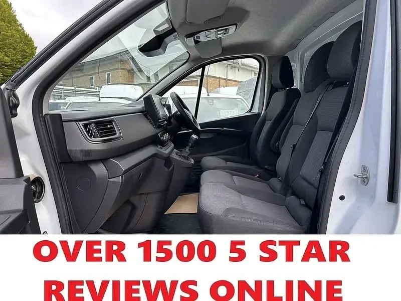 Used Renault Trafic 130 HP (95 kW) 2023 White MPV