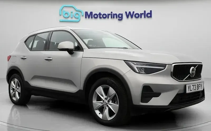 Used Volvo XC40 Core 163 HP (119 kW) 2026 SUV