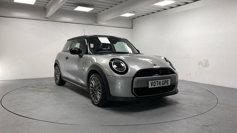 Silver Used 2024 Mini Cooper S Hatch Hatchback | £23,450 (Fair price) - Image 1/4