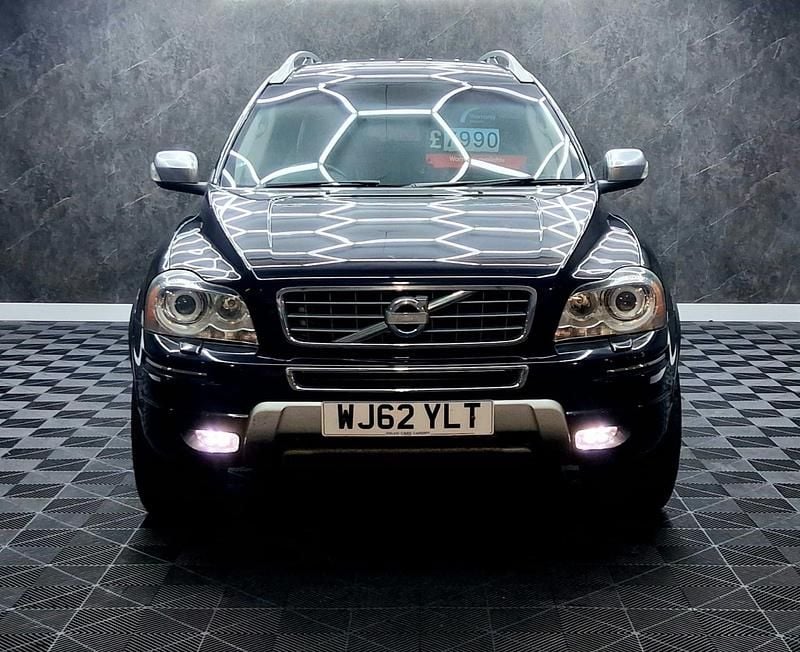 Used Volvo XC90 Executive 200 HP (147 kW) 2012 Black SUV