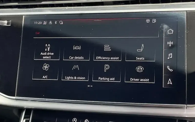 Used Audi Q7 S-Line 340 HP (250 kW) 2021 Black SUV